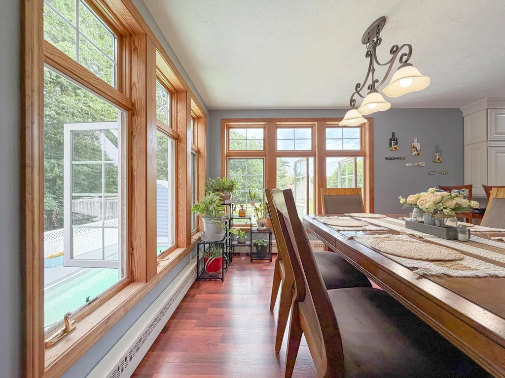 512 South Street Biddeford ME 04005