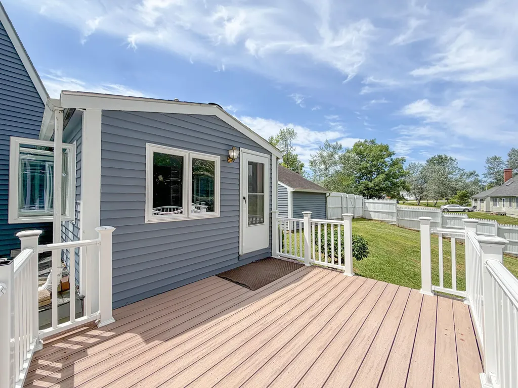 512 South Street Biddeford ME 04005