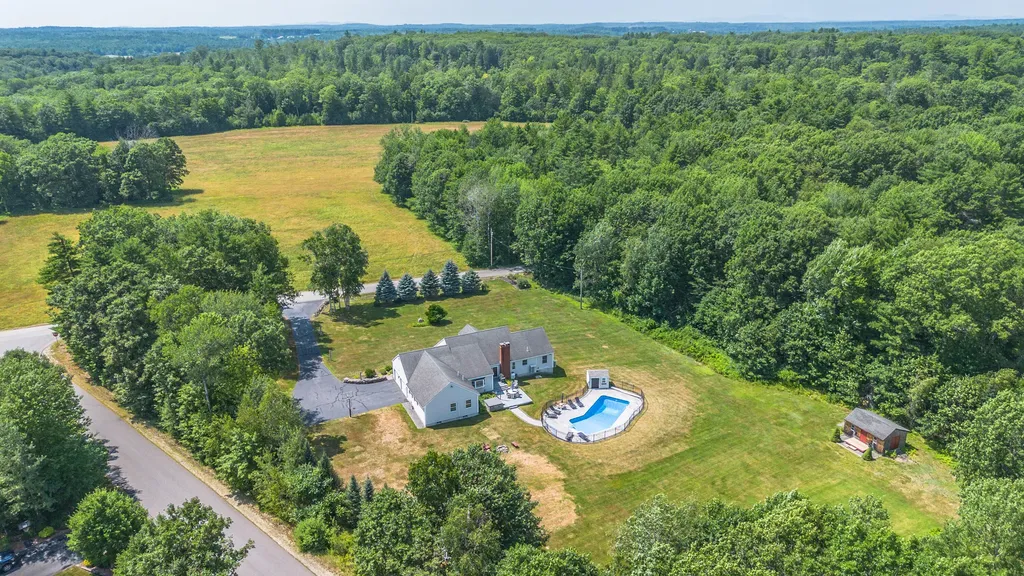 114 Harding Bridge Road Gorham ME 04038