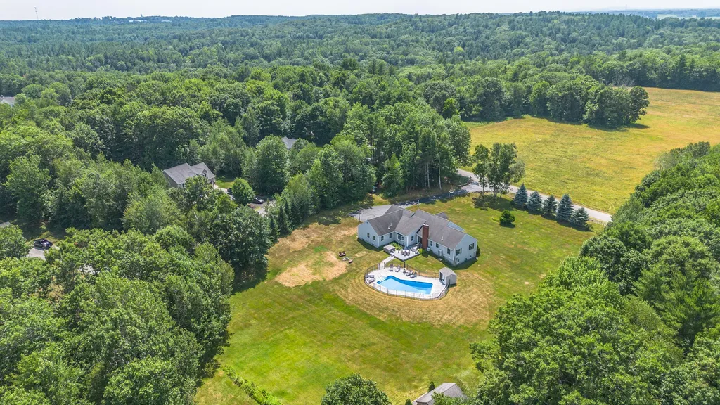 114 Harding Bridge Road Gorham ME 04038