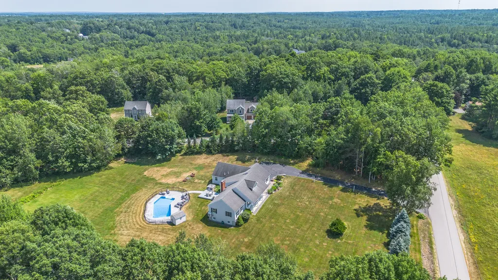 114 Harding Bridge Road Gorham ME 04038