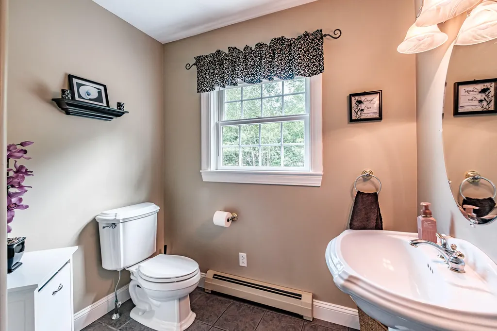 114 Harding Bridge Road Gorham ME 04038