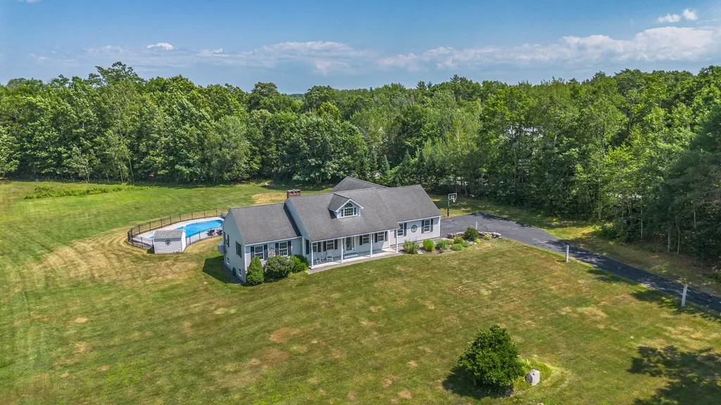 114 Harding Bridge Road Gorham ME 04038
