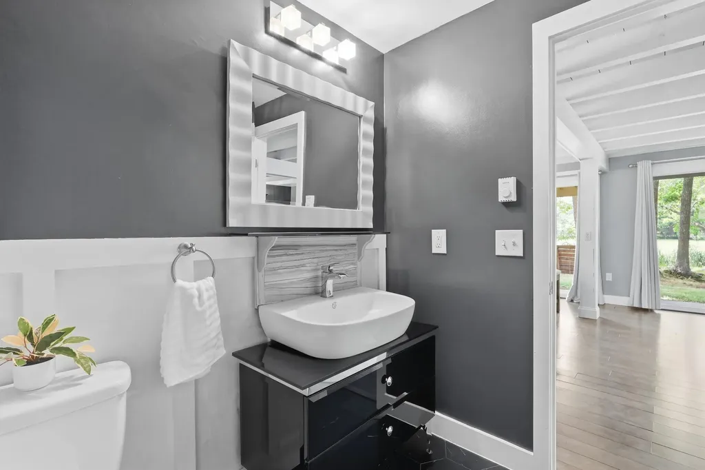 19 Partridge Lane Scarborough ME 04074
