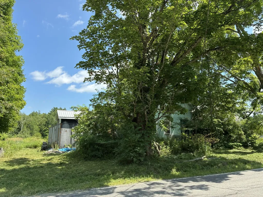 1769 Washington Road Waldoboro ME 04572