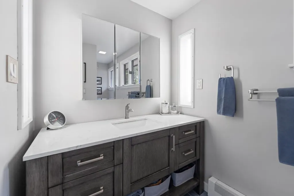 31 Upland Lane Yarmouth ME 04096