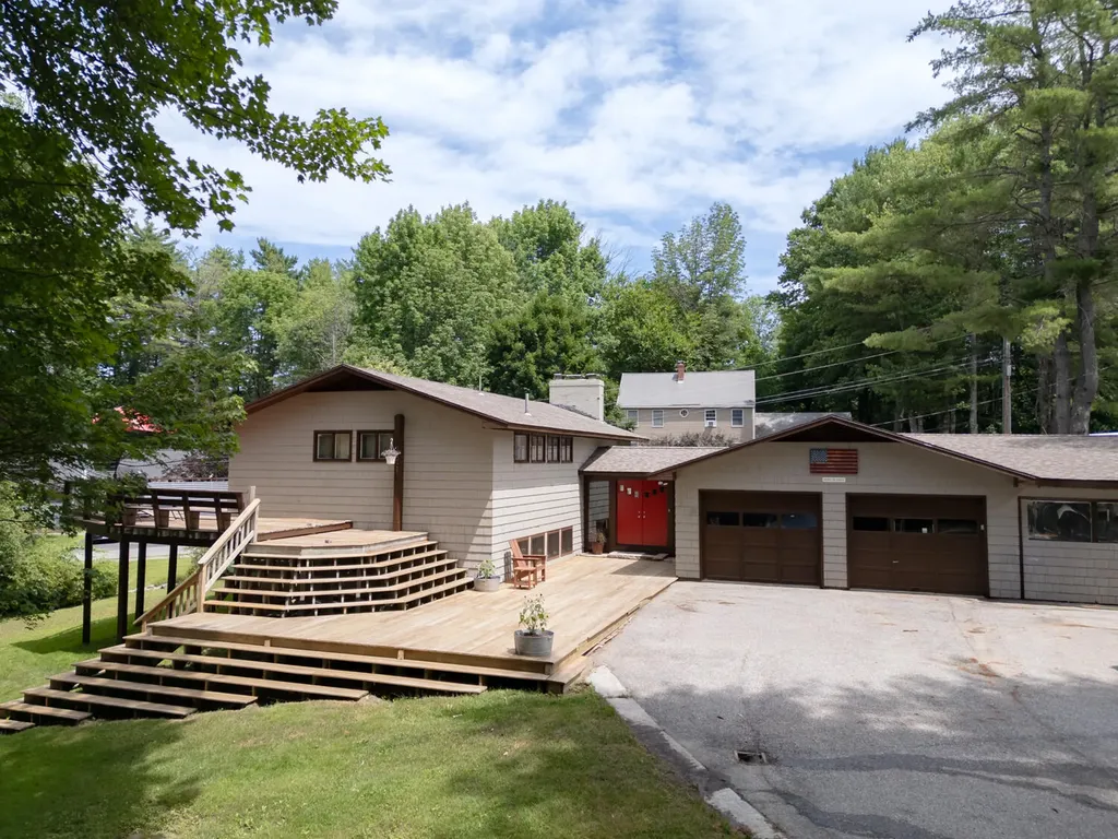 31 Upland Lane Yarmouth ME 04096