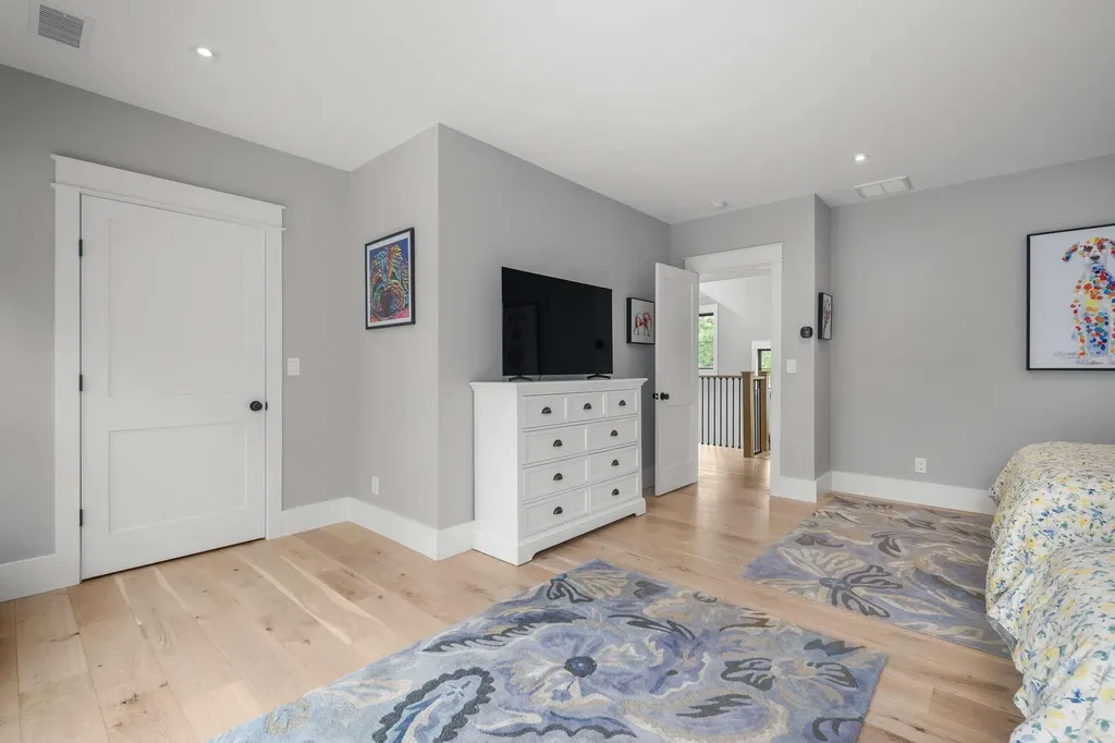 565 York Street York ME 03911