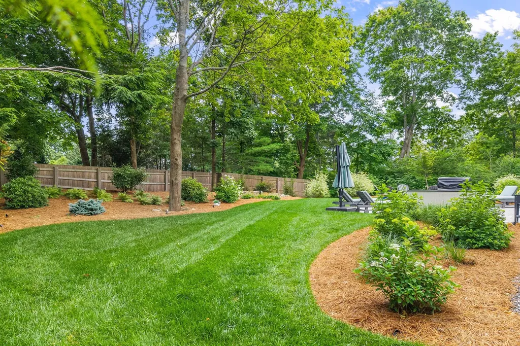 565 York Street York ME 03911