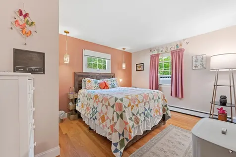 49 Ashmount Street Lewiston ME 04240