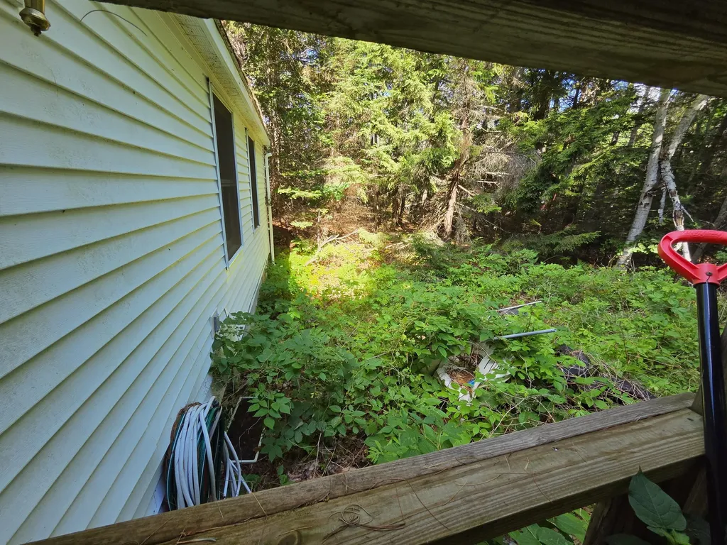 45 Reed Road Boothbay Harbor ME 04538