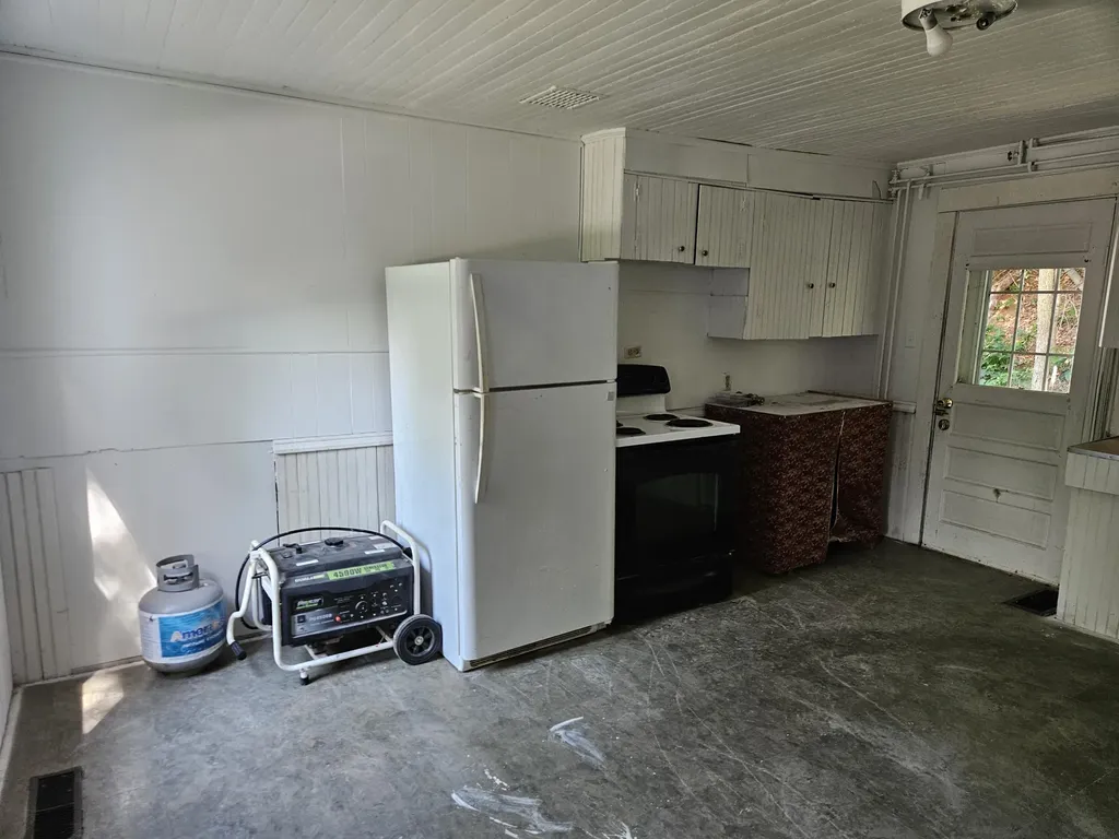 12 Davis Court Wilton ME 04294
