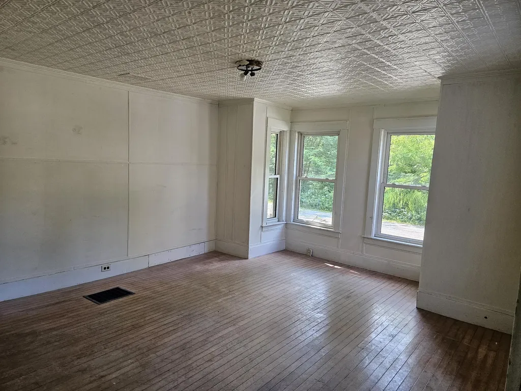 12 Davis Court Wilton ME 04294