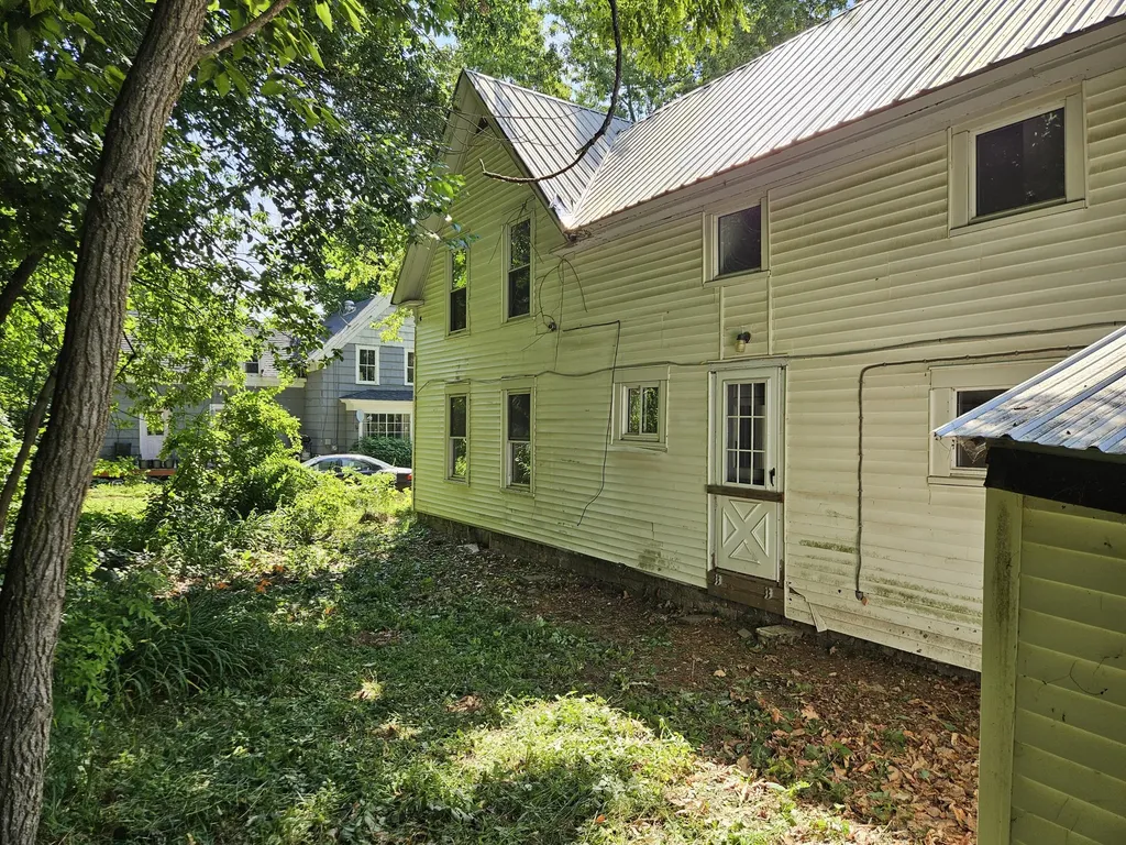 12 Davis Court Wilton ME 04294