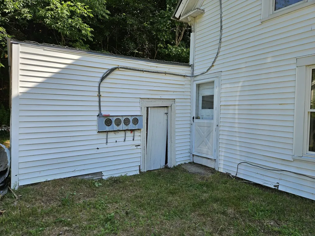 12 Davis Court Wilton ME 04294