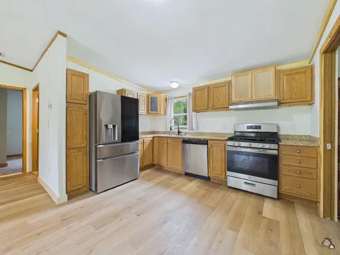 17 Village View Lane Whitefield ME 04353