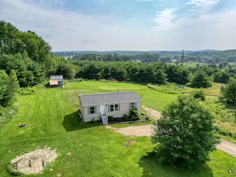 17 Village View Lane Whitefield ME 04353