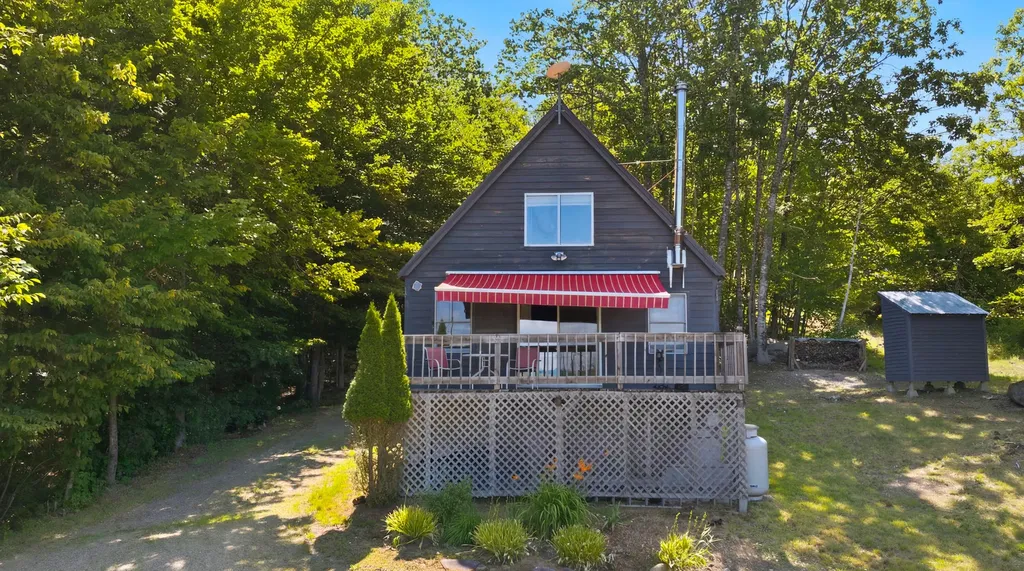 29 Griffin Mountain Road New Vineyard ME 04956