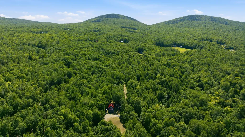 29 Griffin Mountain Road New Vineyard ME 04956