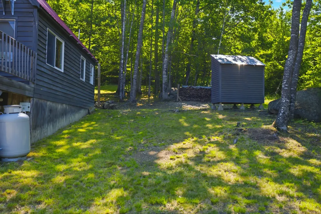 29 Griffin Mountain Road New Vineyard ME 04956