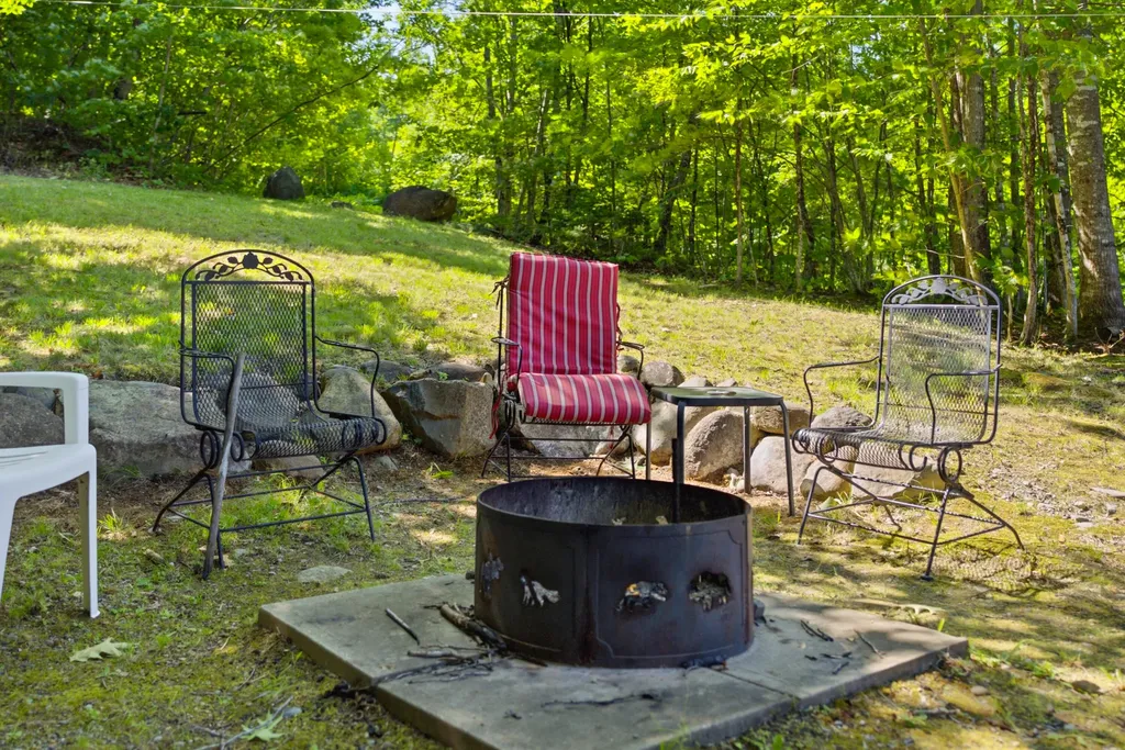 29 Griffin Mountain Road New Vineyard ME 04956