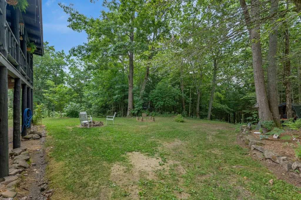 52 Cain Lane West Gardiner ME 04345