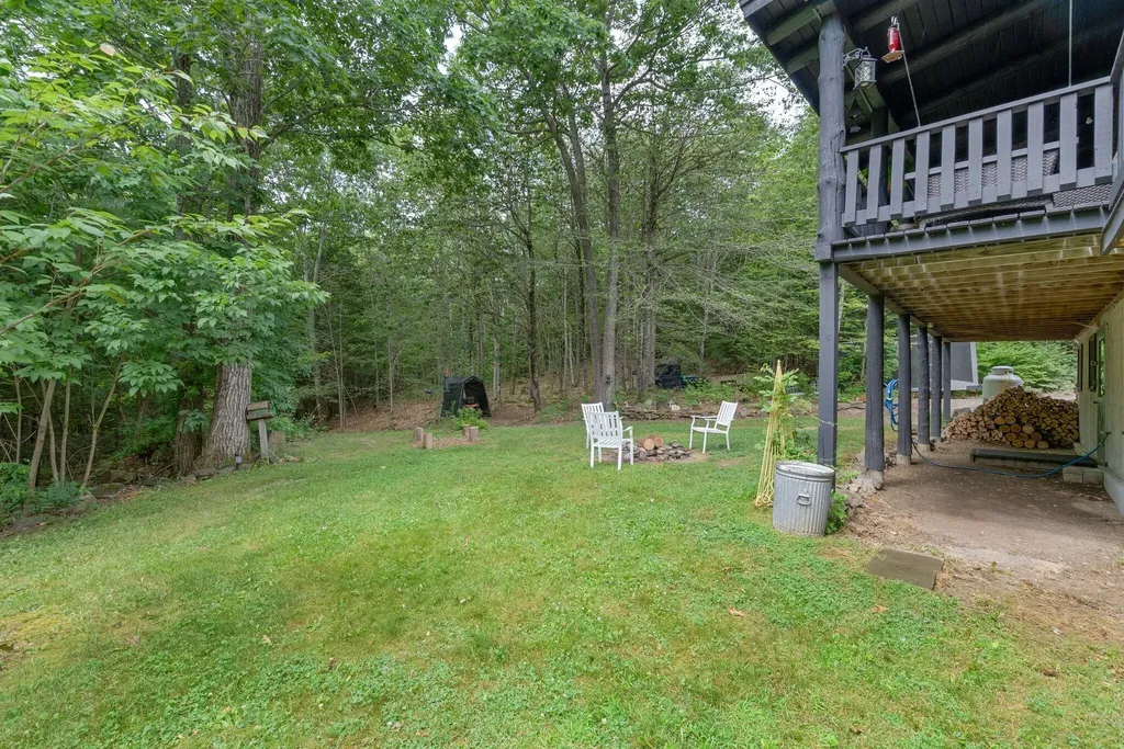 52 Cain Lane West Gardiner ME 04345