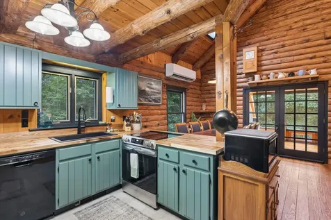 52 Cain Lane West Gardiner ME 04345