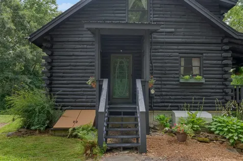 52 Cain Lane West Gardiner ME 04345