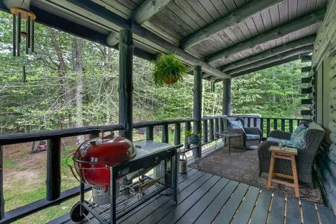 52 Cain Lane West Gardiner ME 04345