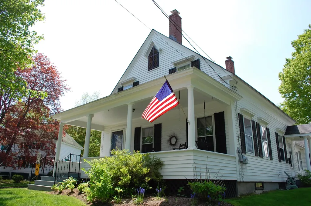 Gardiner ME, 79 Elm Street