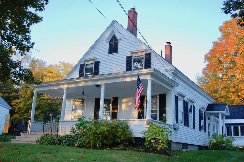 79 Elm Street Gardiner ME 04345