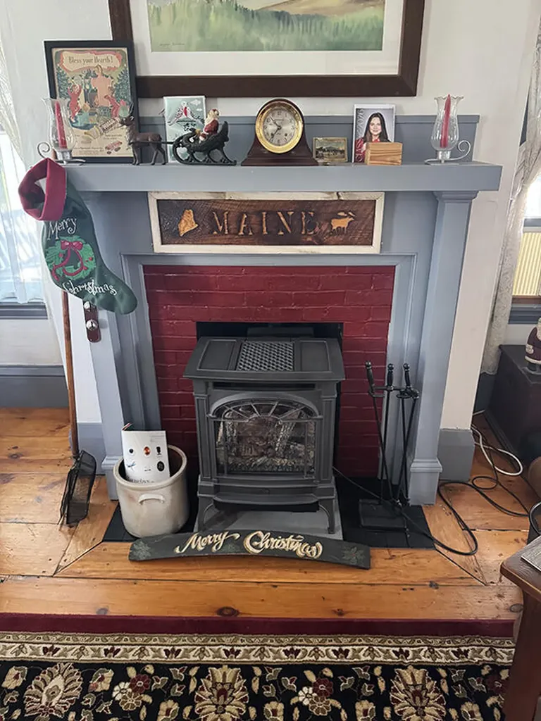 79 Elm Street Gardiner ME 04345