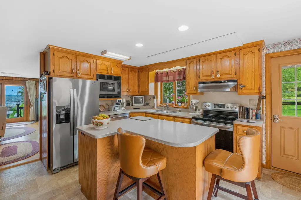 177 & 175 Kitchen Hill Road Newport ME 04953
