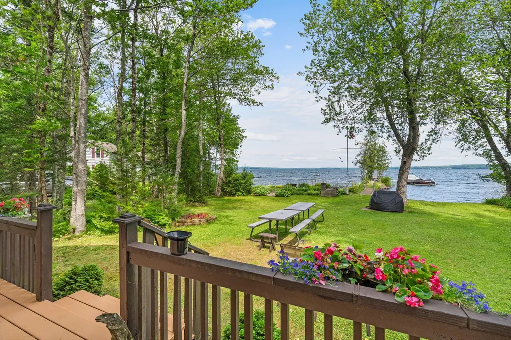 177 & 175 Kitchen Hill Road Newport ME 04953