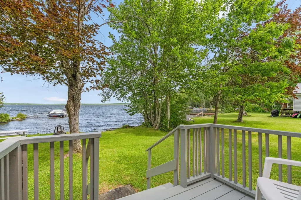 177 & 175 Kitchen Hill Road Newport ME 04953