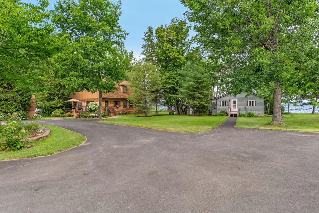 177 & 175 Kitchen Hill Road Newport ME 04953