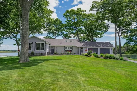 8 Wiley Way Scarborough ME 04074