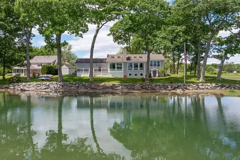8 Wiley Way Scarborough ME 04074
