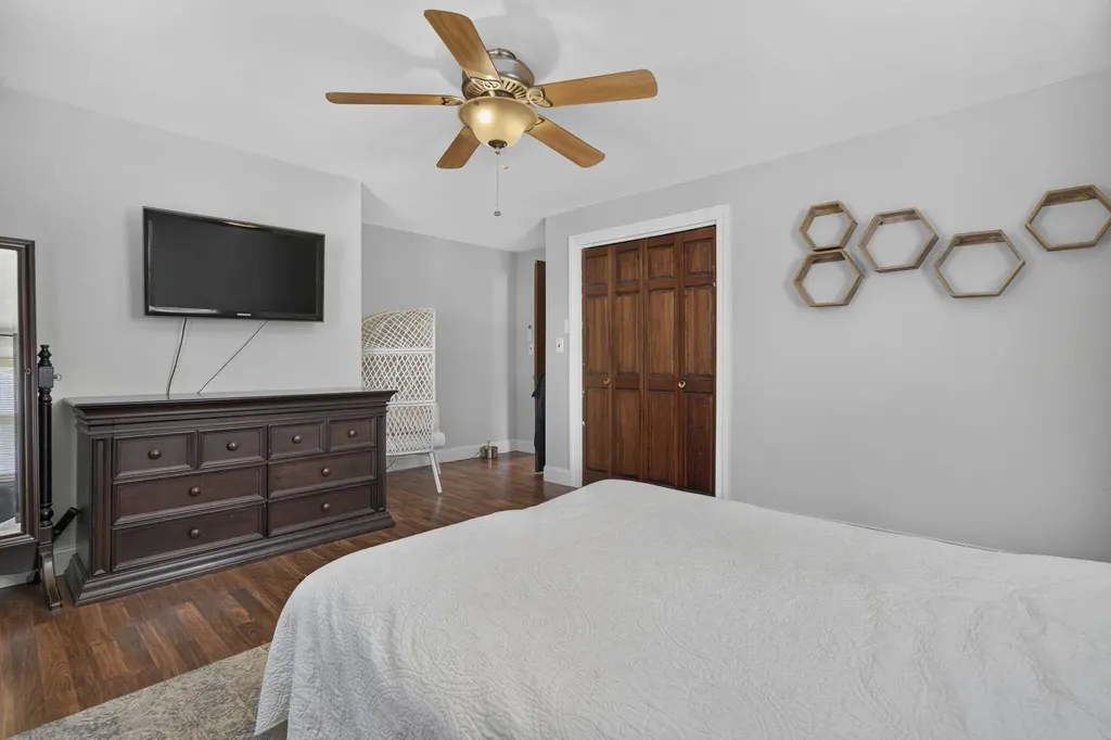 6 Milton Avenue Sanford ME 04073