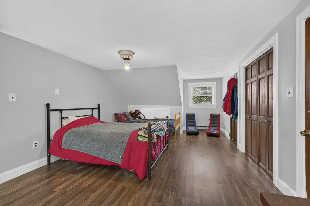 6 Milton Avenue Sanford ME 04073