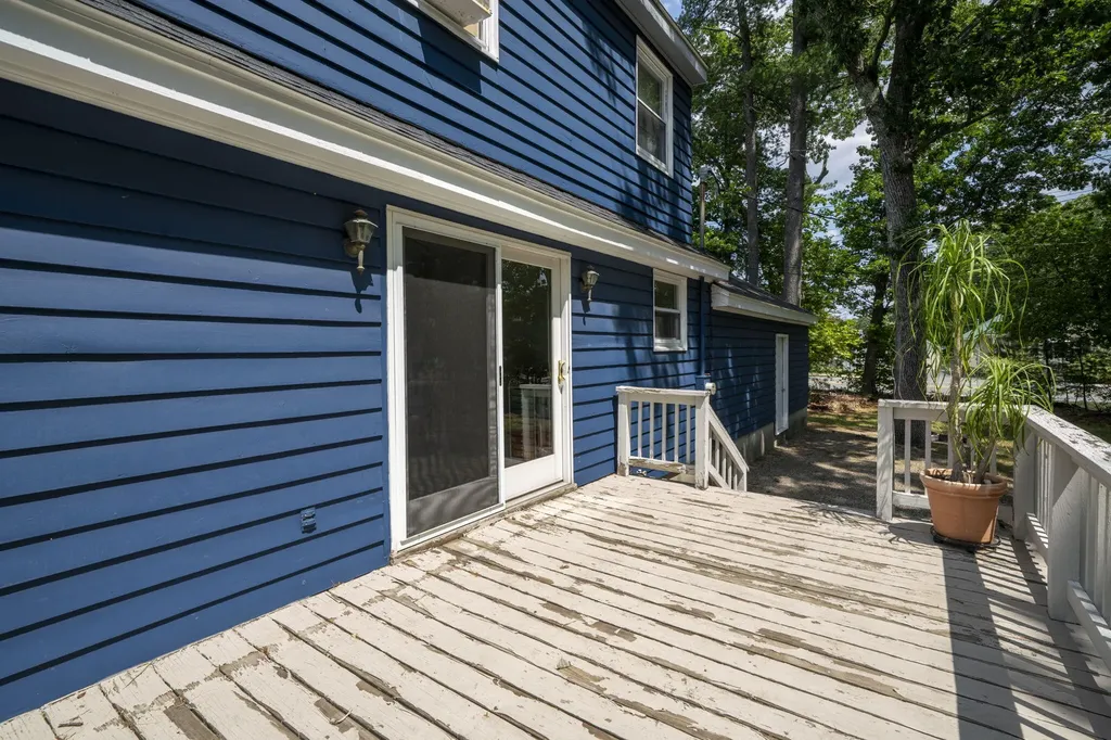 6 Milton Avenue Sanford ME 04073