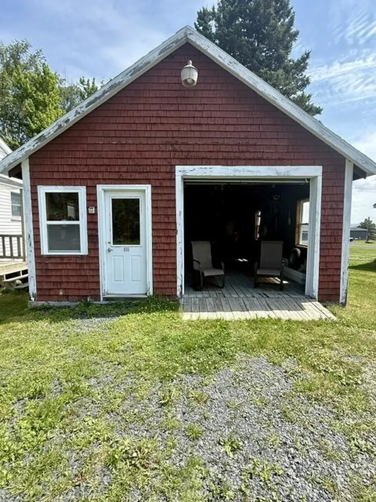 655 Main Street Saint Agatha ME 04772