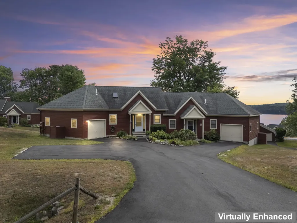 14 Lancelot Road Naples ME 04055