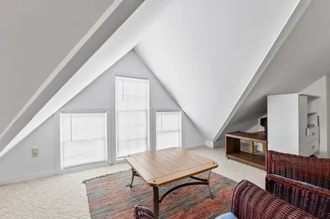 14 Lancelot Road Naples ME 04055