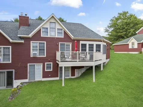 14 Lancelot Road Naples ME 04055