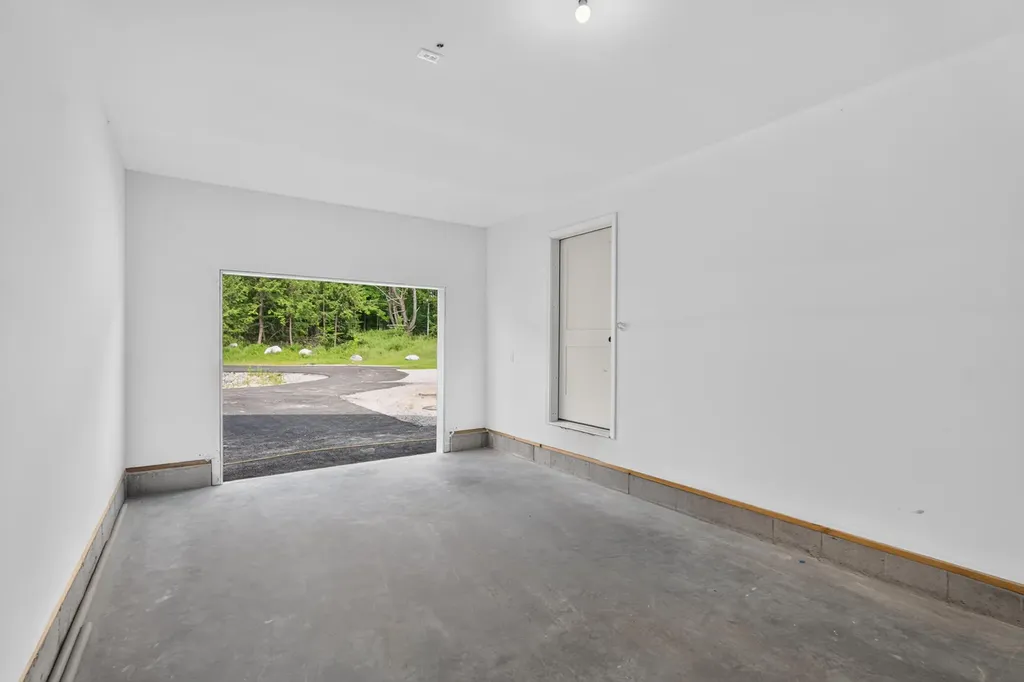 14A Coppice Grove Drive Gray ME 04039