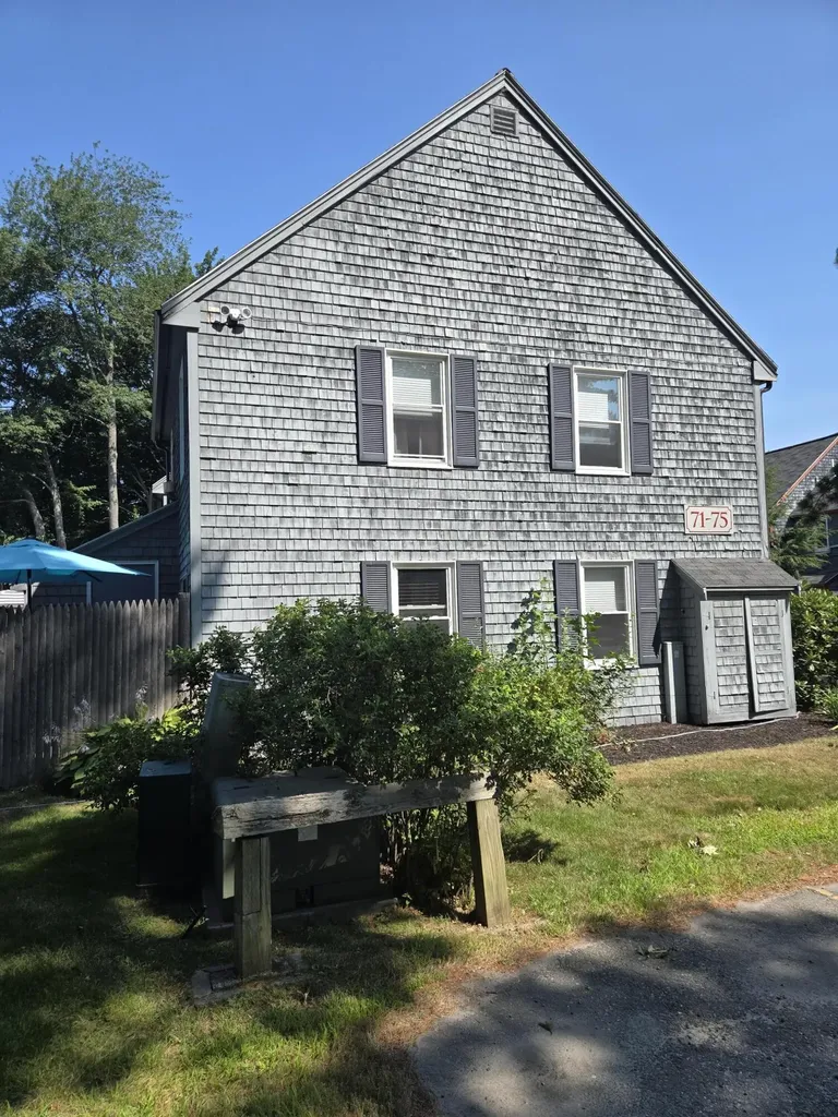 71 Munroe Lane Topsham ME 04086