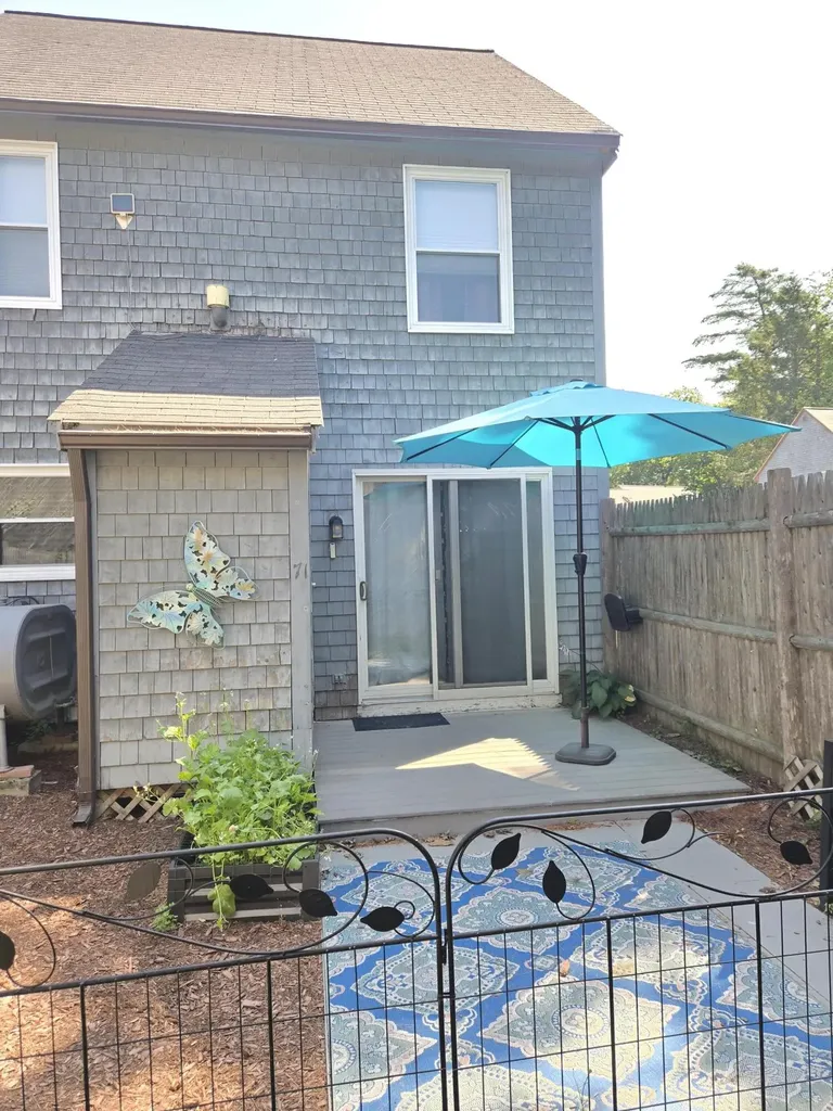 71 Munroe Lane Topsham ME 04086
