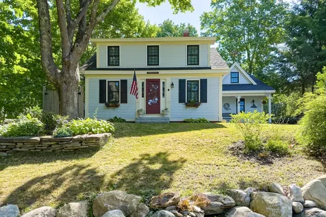43 Spruce Street Rockport ME 04856